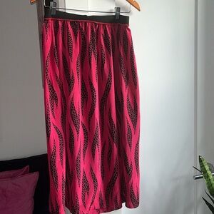 Medium flowy skirt